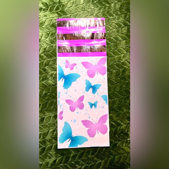 20 - 6 X 9 Butterfly Blue & Purple Poly Mailers - Picture 2 of 6